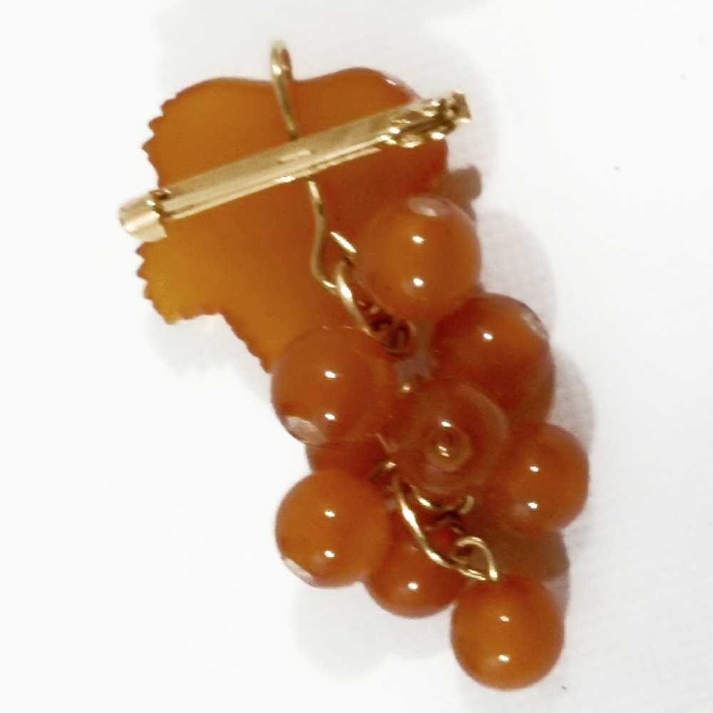 Vintage Kaliningrad Amber Combine Baltic Butterscotch Amber Grape Leaf Brooch - Picture 3 of 9